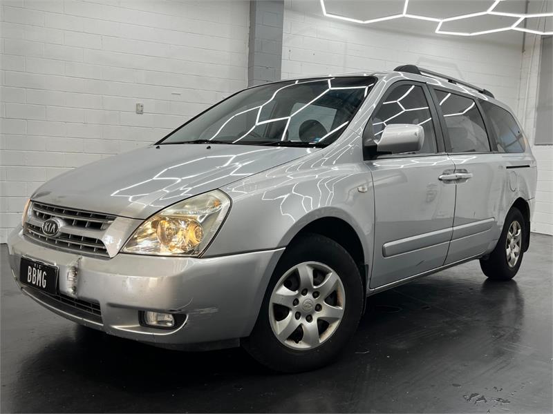 2007 KIA GRAND CARNIVAL 4D WAGON